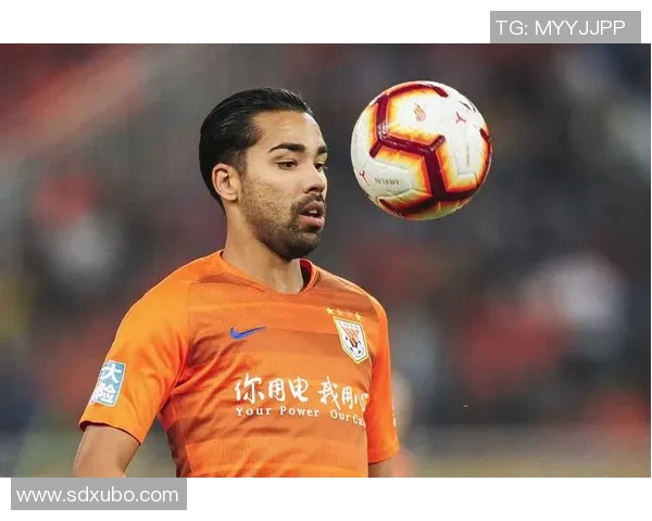 足球明星维多利亚的国籍背景与成长历程揭秘