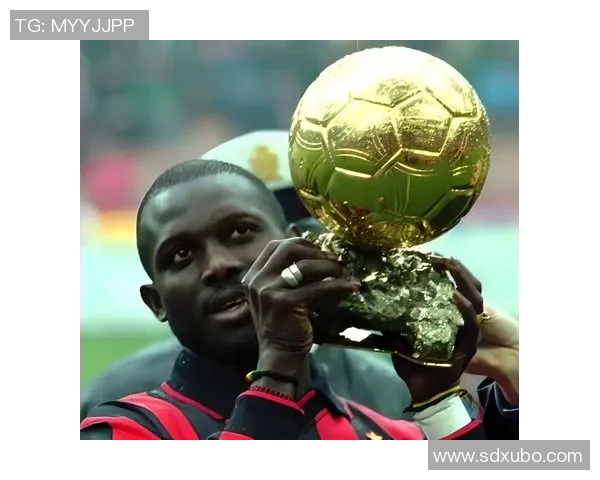 足球巨星献上祝福武汉 传递爱与希望点亮城市未来