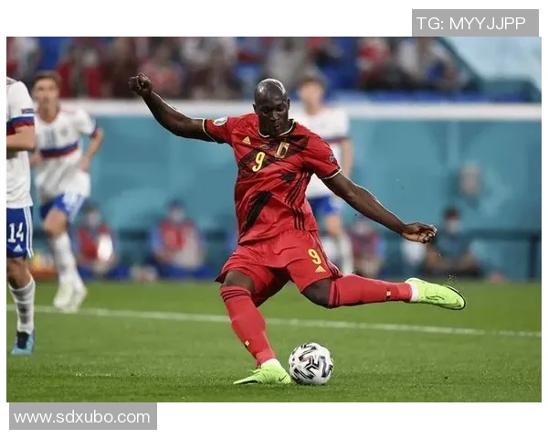 足球史上十大重射球星:他们如何用一脚改变比赛的命运 足球史上十大重射球星:他们如何用一脚改变比赛的命运